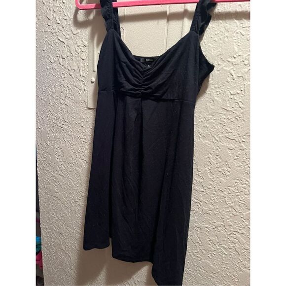 Forever 21 Woman’s Black Dress Size Small - Picture 2 of 5